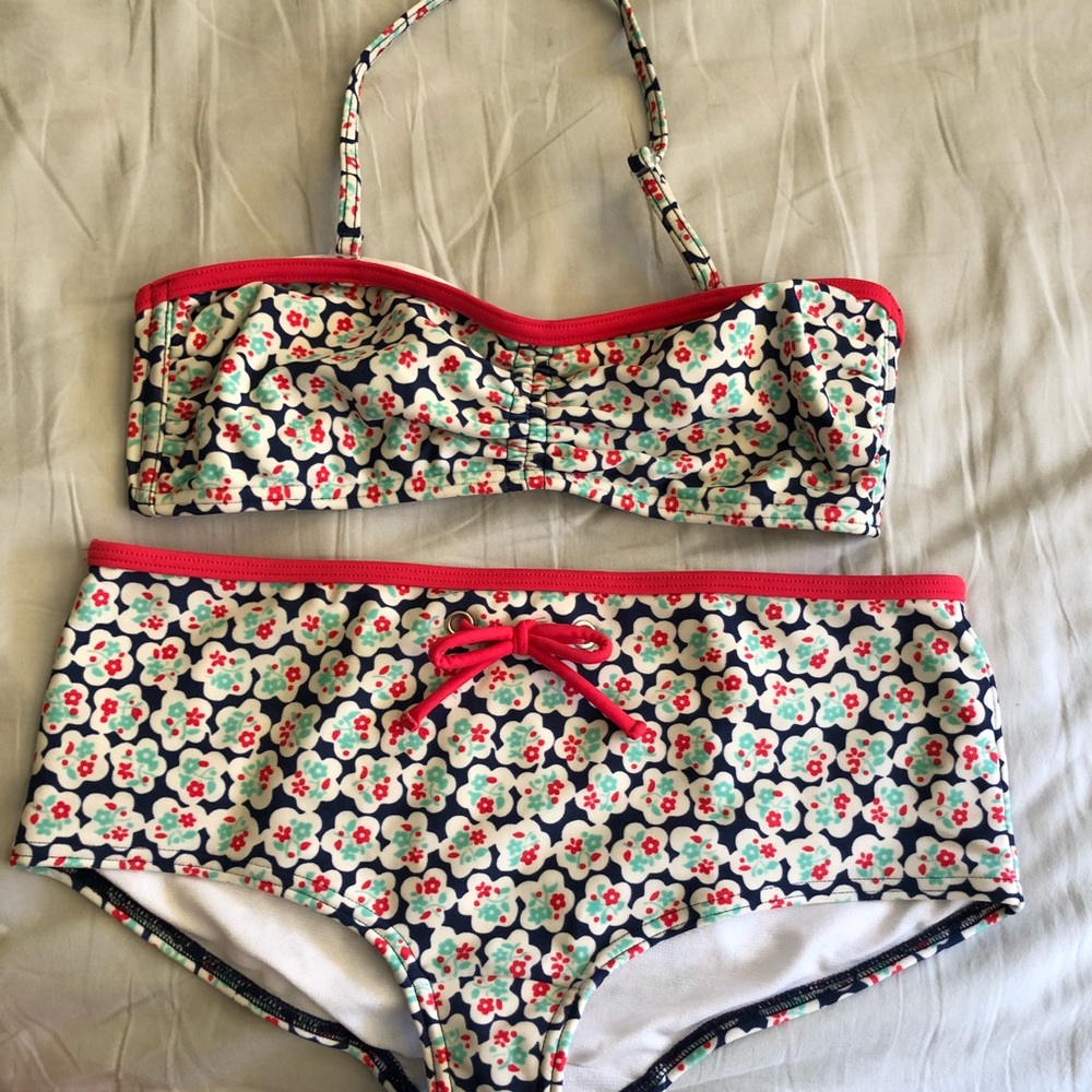Flower print bikini